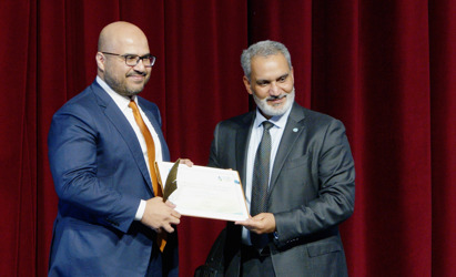 [:ar]كابسارك يحصد جائزتين عالميتين مرموقتين من منظمة أوبك تقديرًا لإنجازاته البحثية